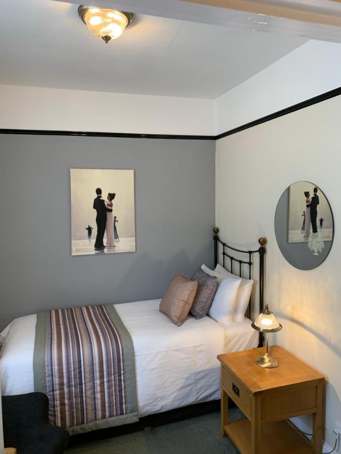 Glendower House 4* Майнхед